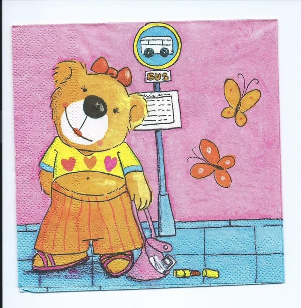 teddy at busstation